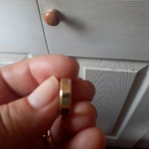 Earings